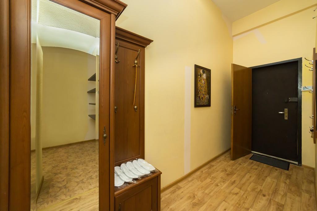 Cozy Apartment In Centre Of Kiev Ngoại thất bức ảnh