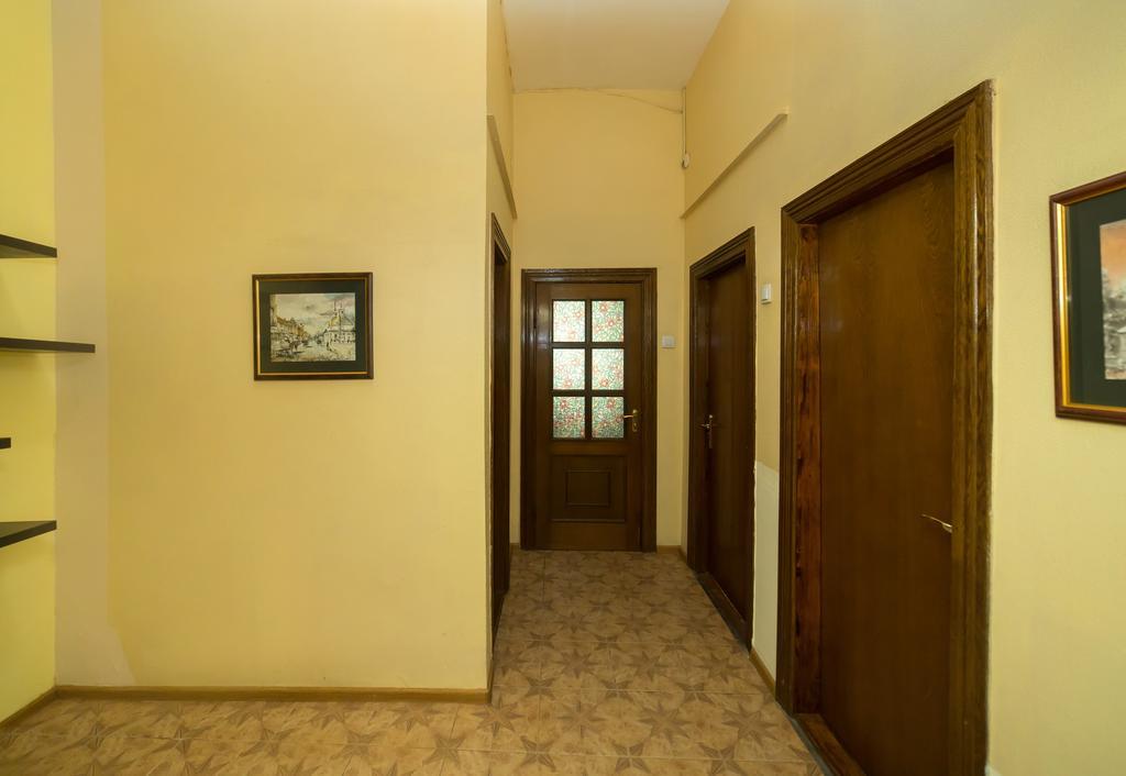 Cozy Apartment In Centre Of Kiev Ngoại thất bức ảnh