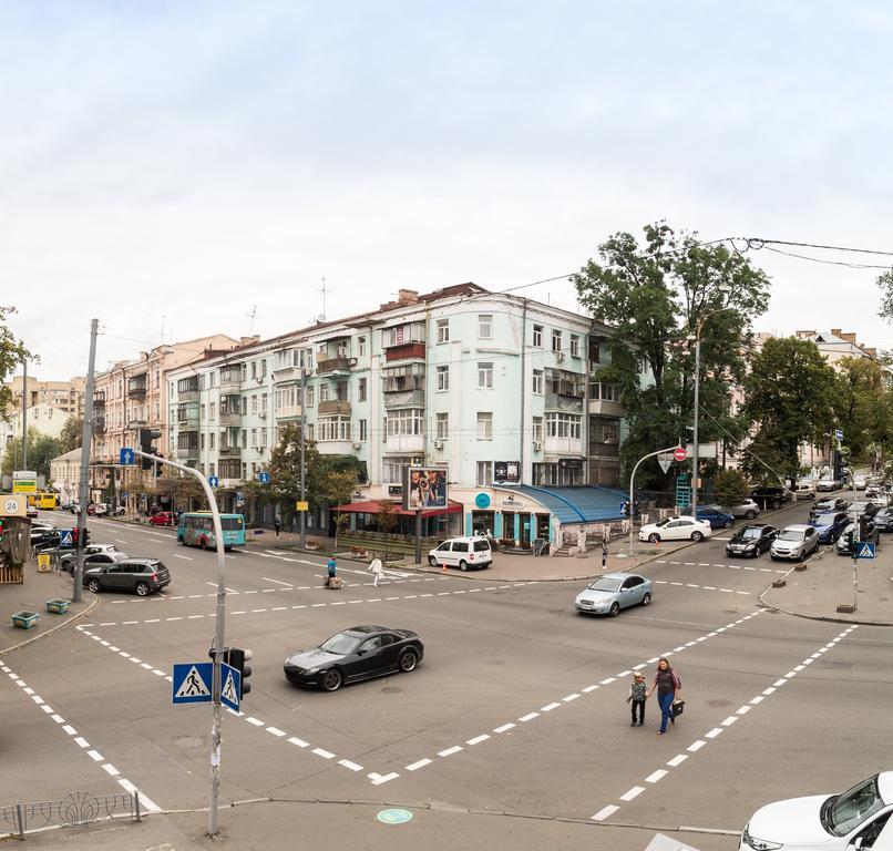 Cozy Apartment In Centre Of Kiev Ngoại thất bức ảnh